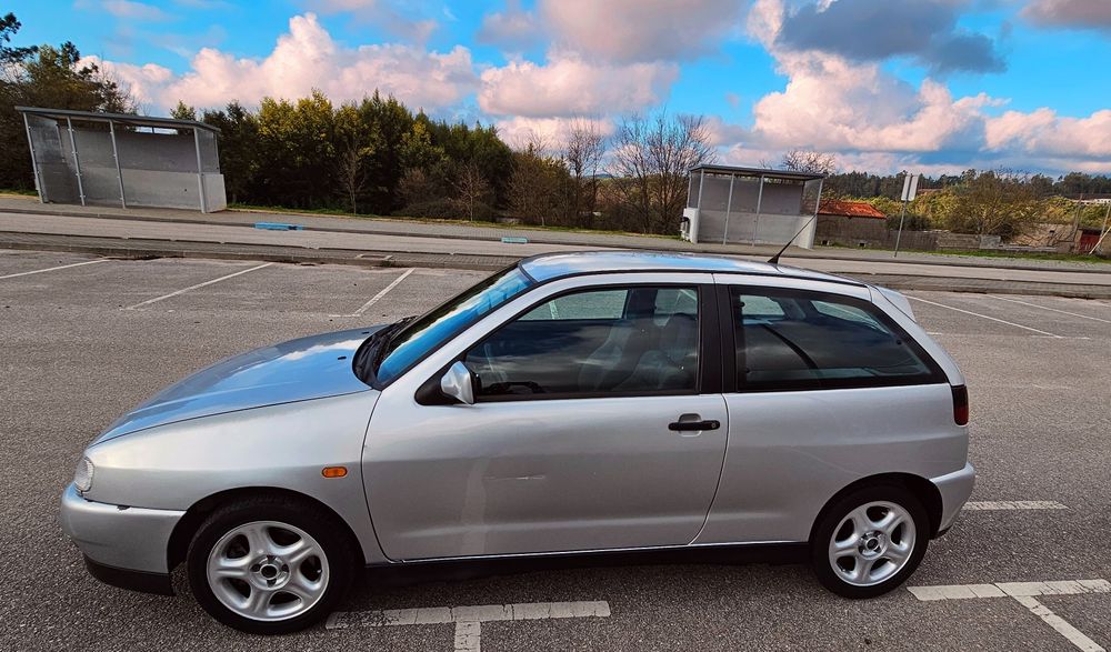 Seat Ibiza GT Tdi 110cv original 2lug