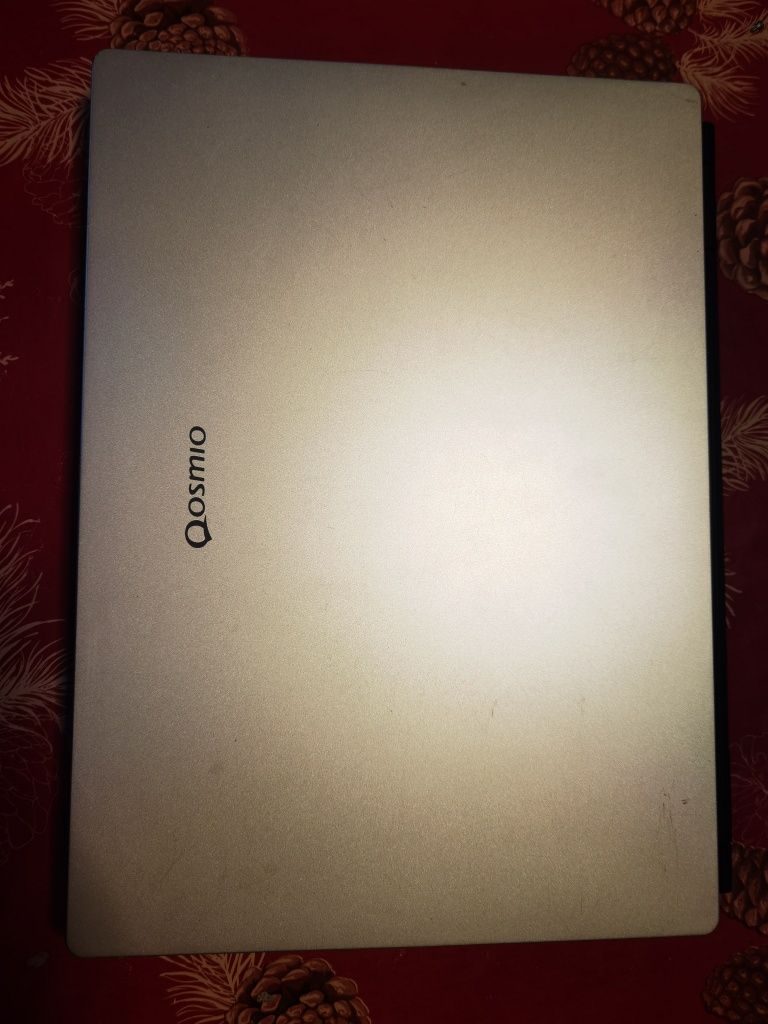 Toshiba Qosmio F20