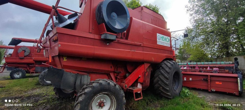 Комбайн Case-2388 з зерновою жаткою Case-1020 Flex та візком. Торг є