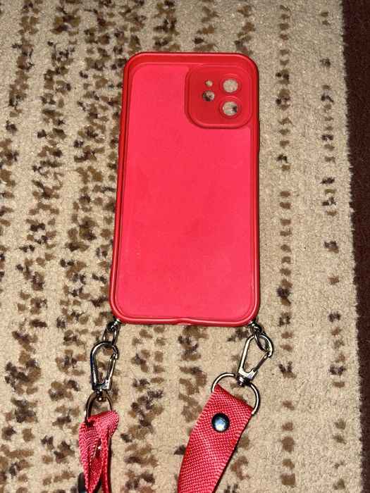 продаю чехол для айфона 12