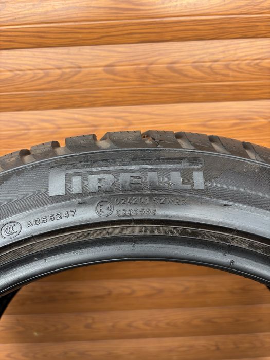 235/45/18 Pirelli 2 opony zimowe 2021r