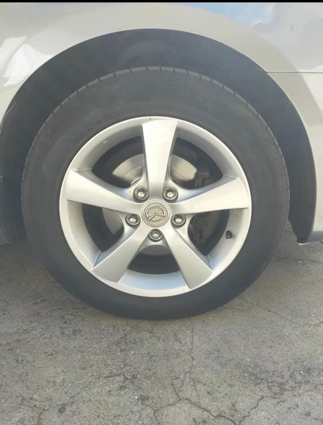 Mazda 3 1.6 Bem Estimado