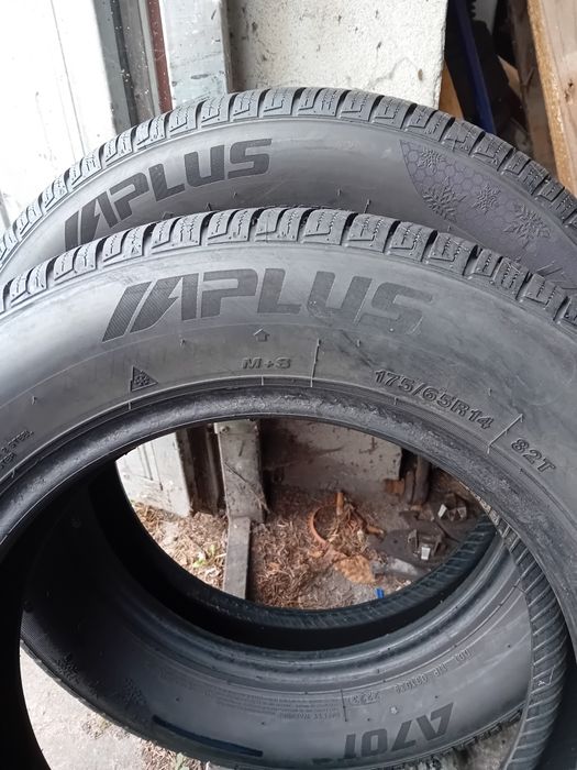 175/65 /14   2szt  zimowe  2023r    100% bieżnika