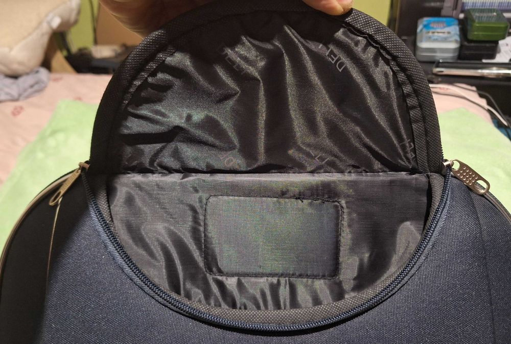 Kuferek kosmetyczka podróżna