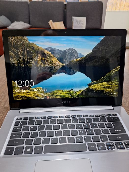 Laptop Acer Swift 3  SF314-52, i3, 8GB ram, 250 GB