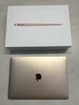 Macbook Air różowy