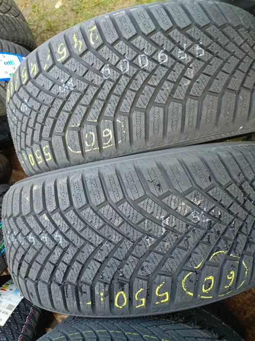 Nowe opony zimowe 245/45/19 Yokohama 4 sztuki 2024r