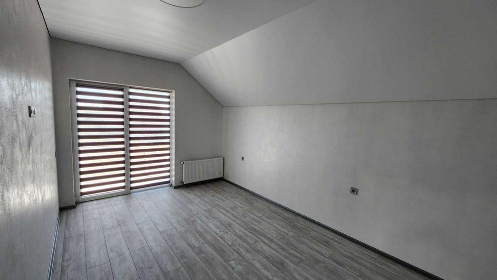 Пропонується до продажу сучасний таунхаус