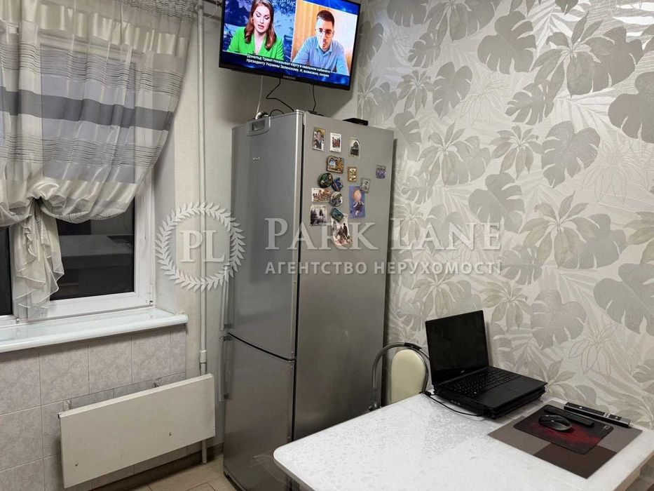 2 к, Кошиця, Ревуцького, метро Харківська, Позняки, Дарницький район