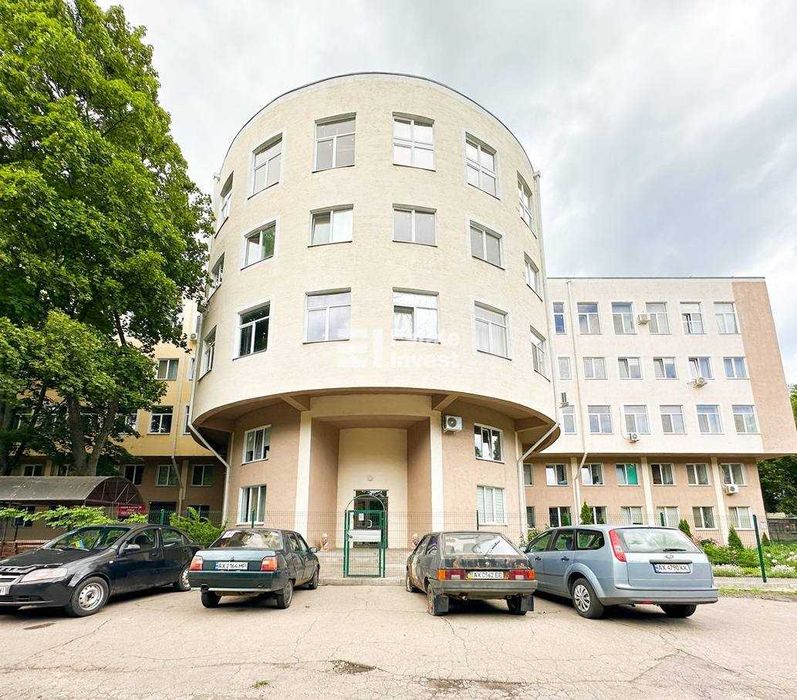 Продам 1 кімн. дворівневу квартиру на пр. Індустріальний, 6.