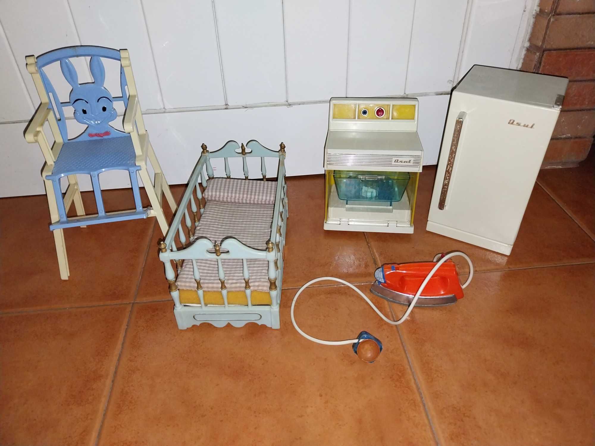Brinquedos Antigos - Acessórios Tucha mobília e Electrodomésticos
