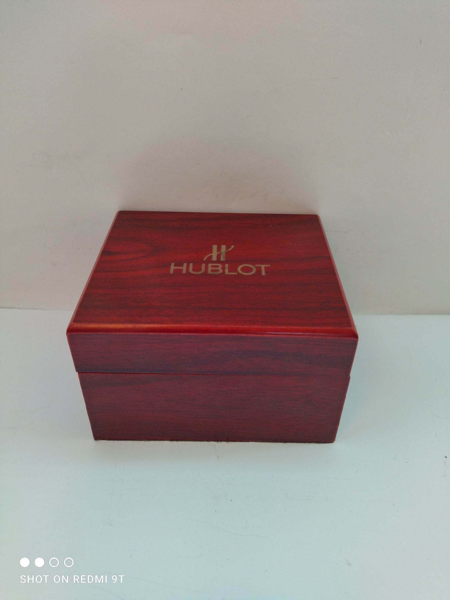 Коробка упаковка для часов Hublot