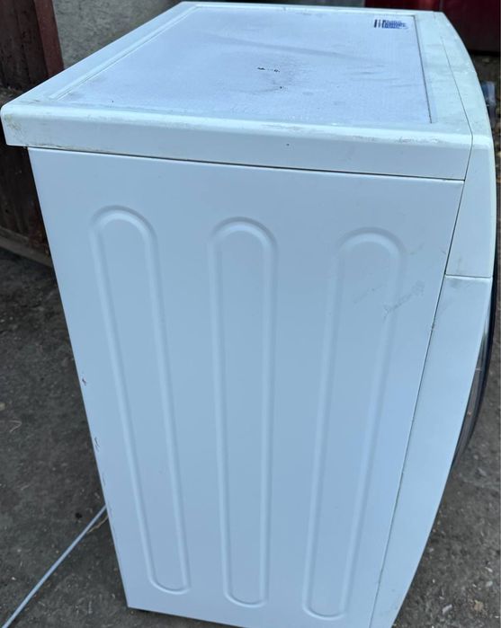 Продам рабочую  стиральную машину в хорошем состоянии samsung 6kg