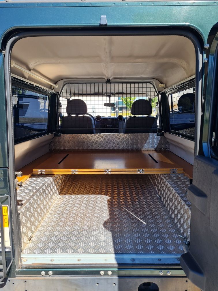 LandRover Defender Td4 110