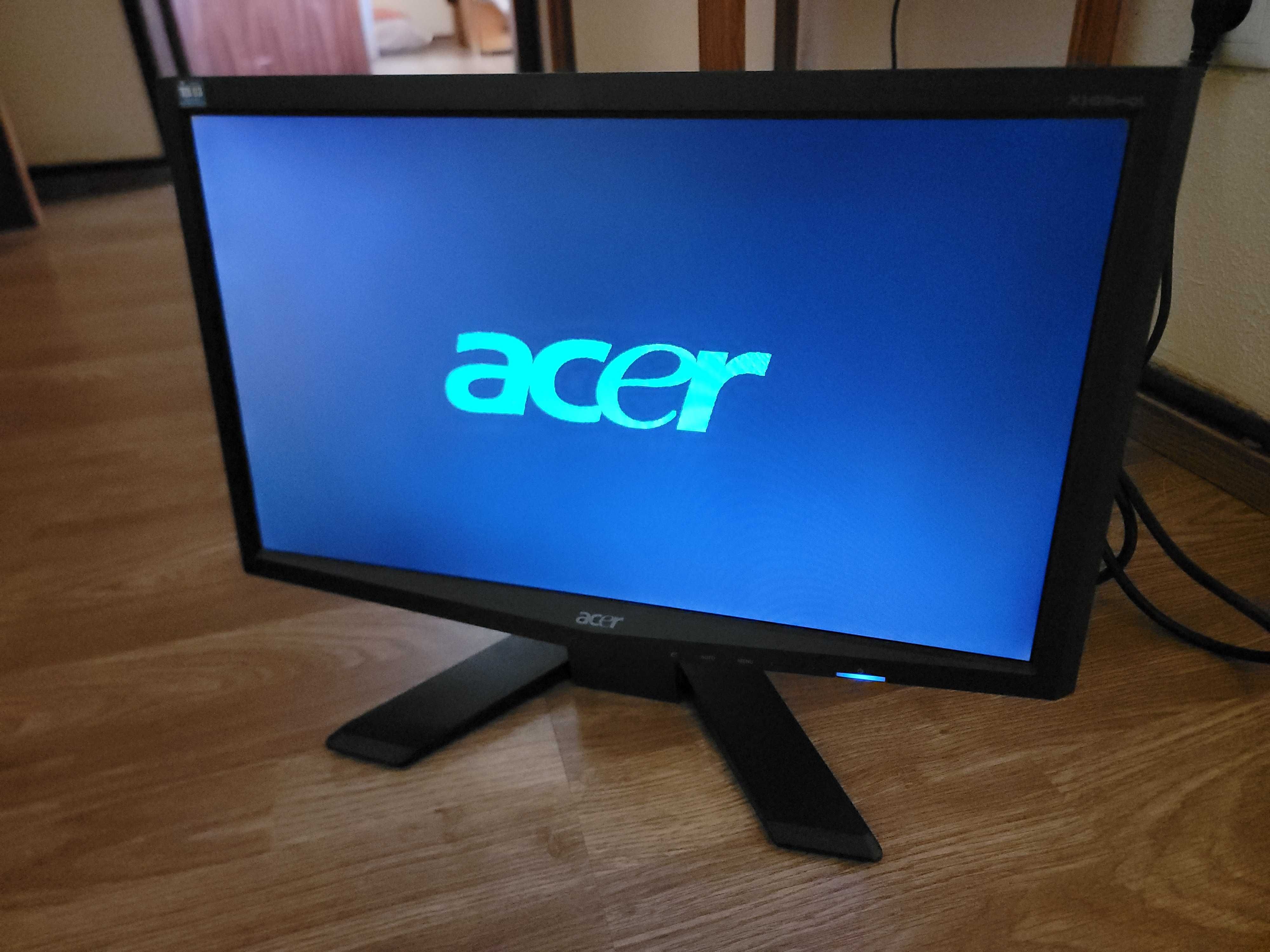 Monitor ACER X193HQL em excelente estado