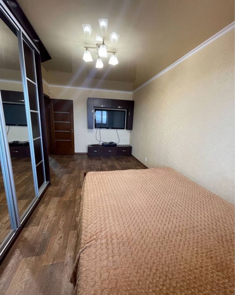 Продаж 2-кімнатної квартири з чудовим ремонтом в Лісках Еоселя