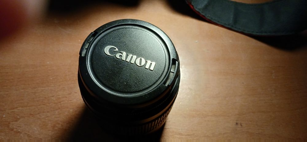 Canon 600D mais lente do kit