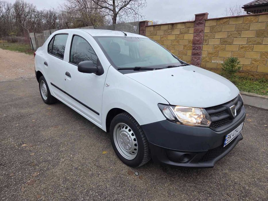 Стан нового авто!!! Dacia Logan 2015. Не битий. Не фарбований.