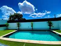 Moradia térrea T3 com piscina Vale Milhaços Corroios