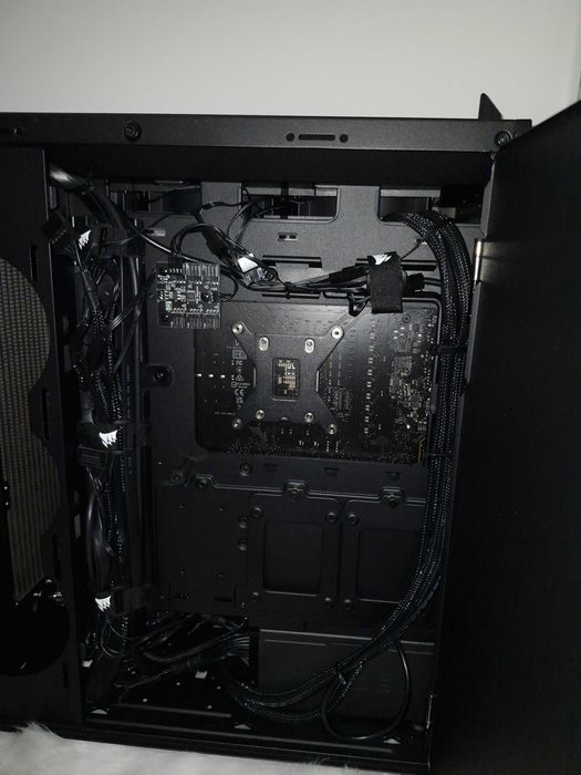 i9 13900K/ 64GB DDR5/ Z690 CREATOR/ BE QUIET 1000W/ AIO 360 /GWARANCJA