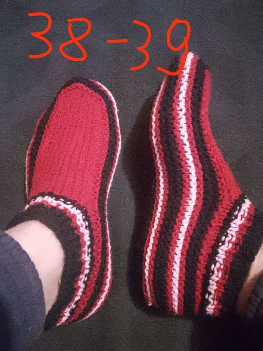 Продам вязанные носки и  следки