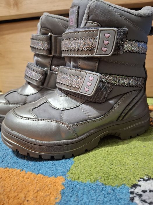 Сапожки дутіки не промовляють 30 19 см