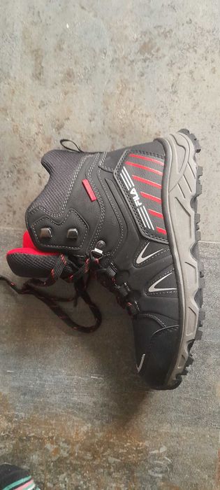 Buty zimowe dzieciece wodoodporne Fila r.37