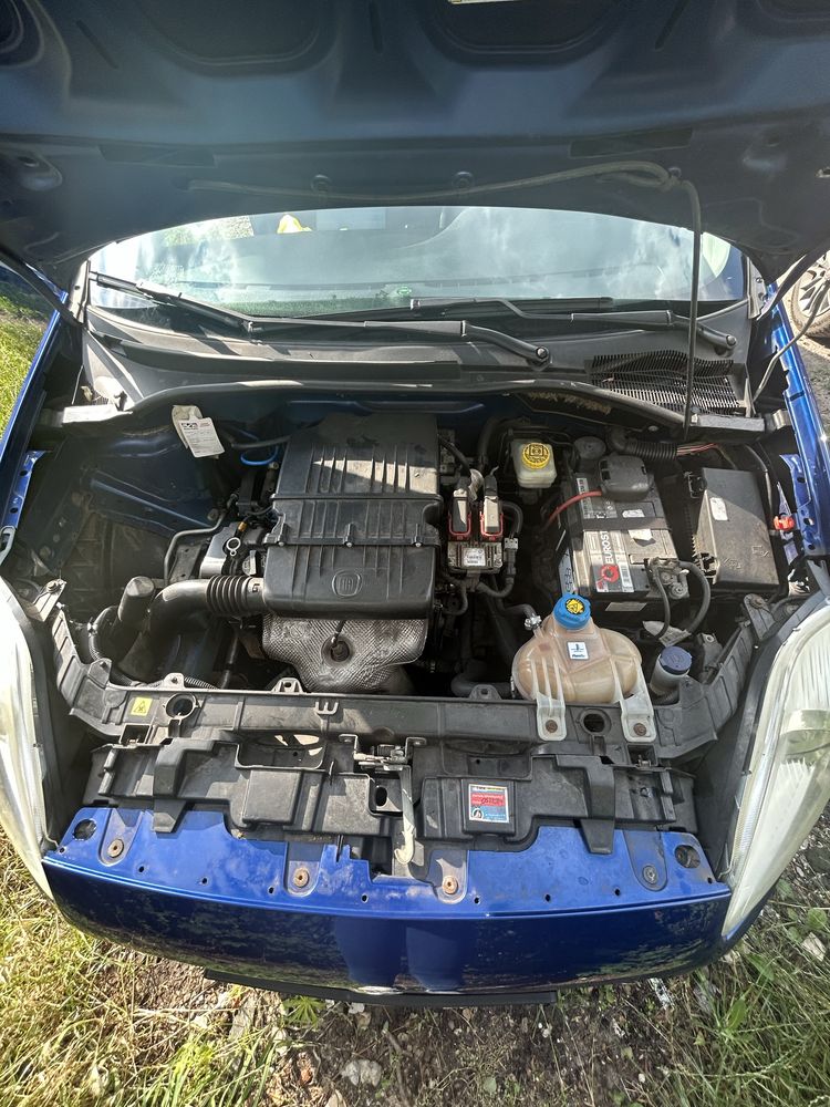 Fiat Punto Grande 1.4 2006r
