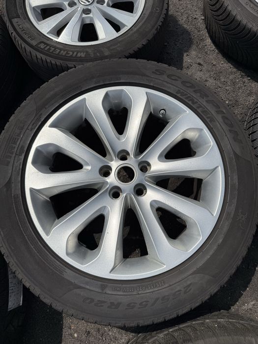 Felgi akuminiowe 5x120 20x8,5j et47 Range Rover