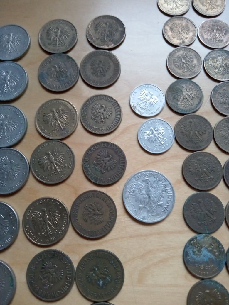 Sprzedam 91 monet z czasów PRL