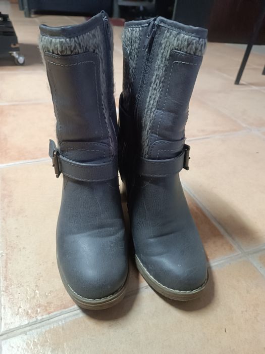 Bota cano alto, senhora