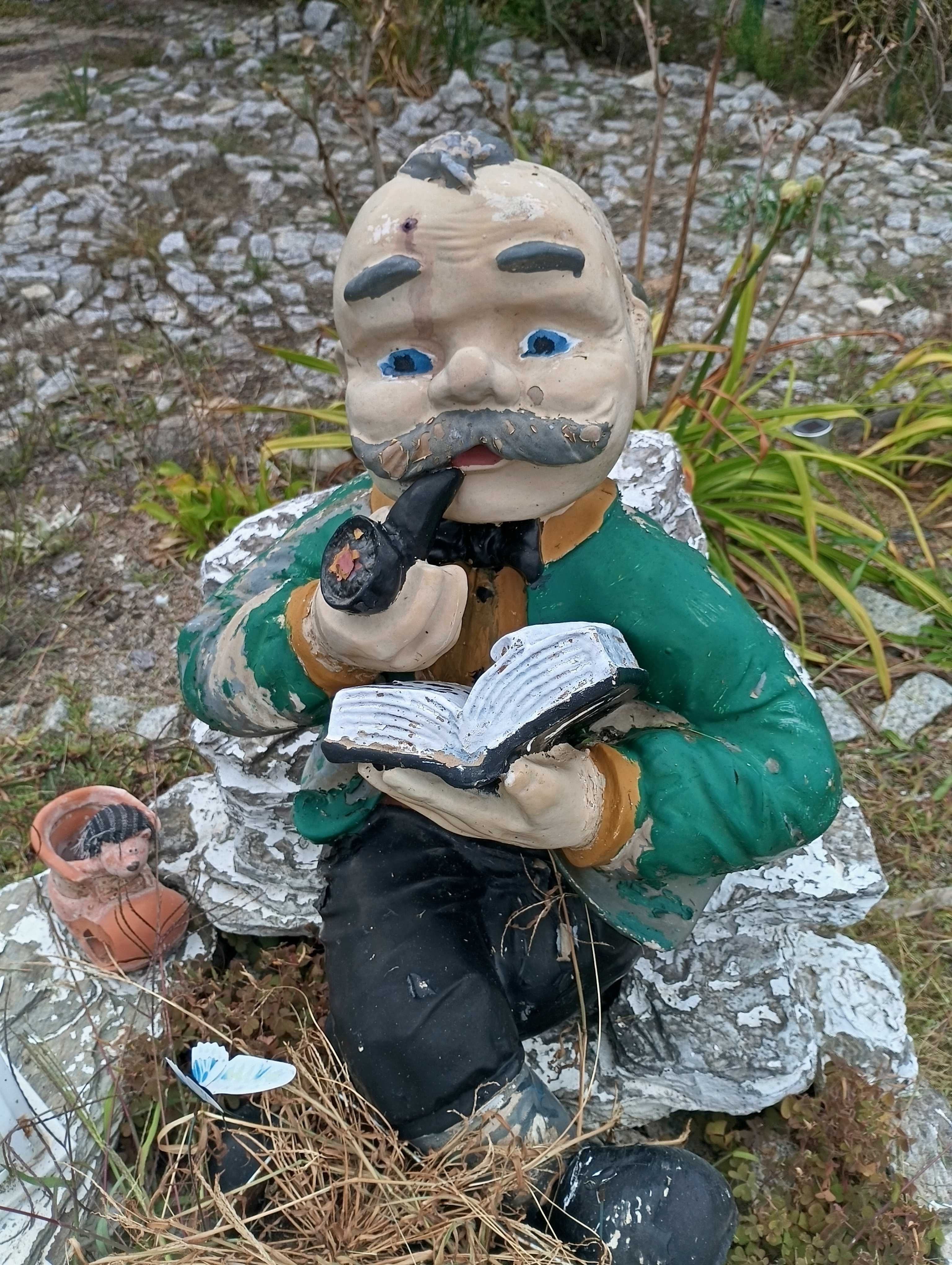 Figurka ogrodowa dziadek