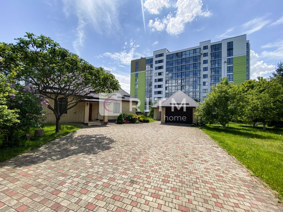 Продаж будинку — Луцьк, 25 сотих землі | вул. Даньшина