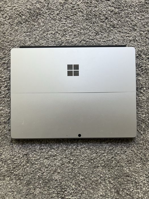 Microsoft Surface Pro 8