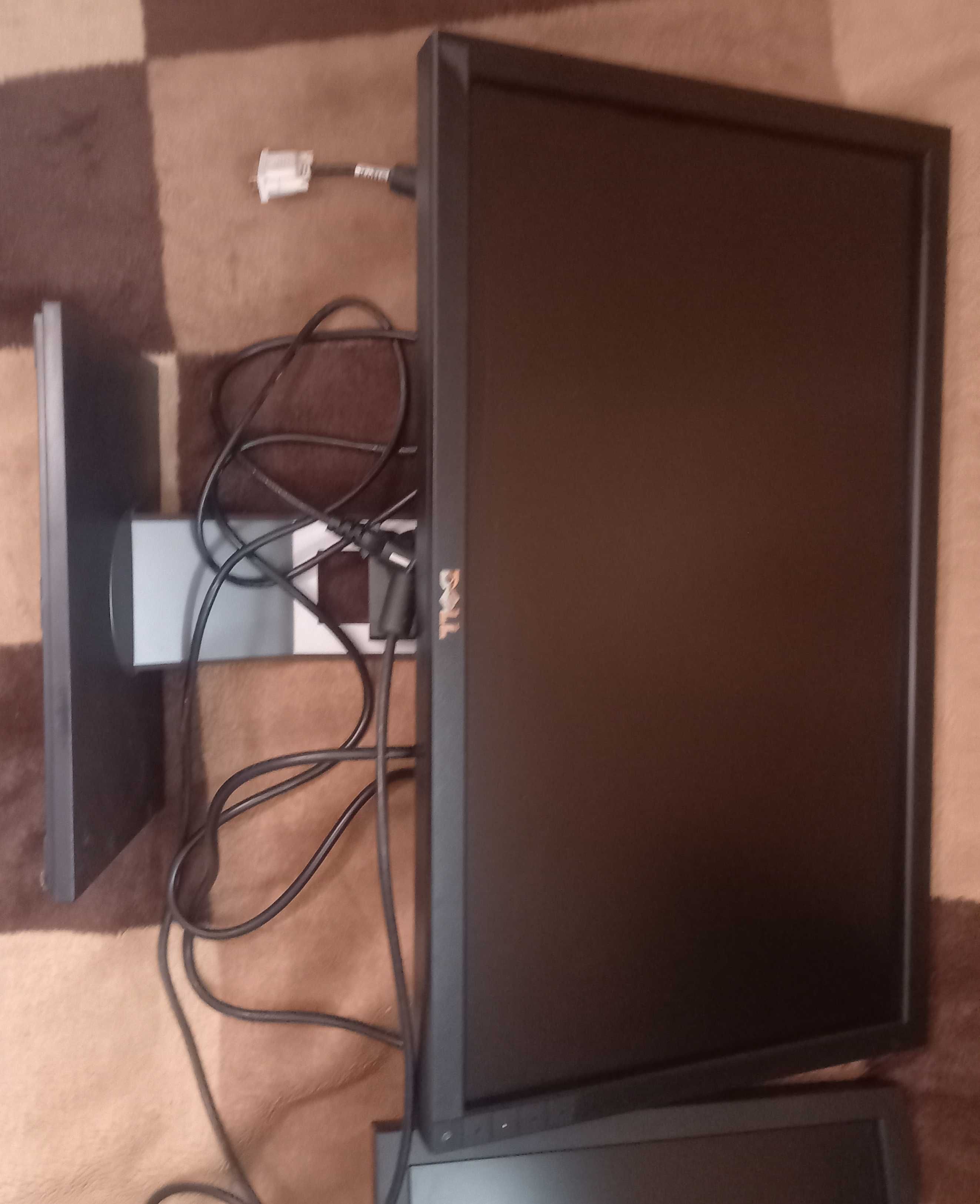 Monitor Dell 21.5" obrotowy kable