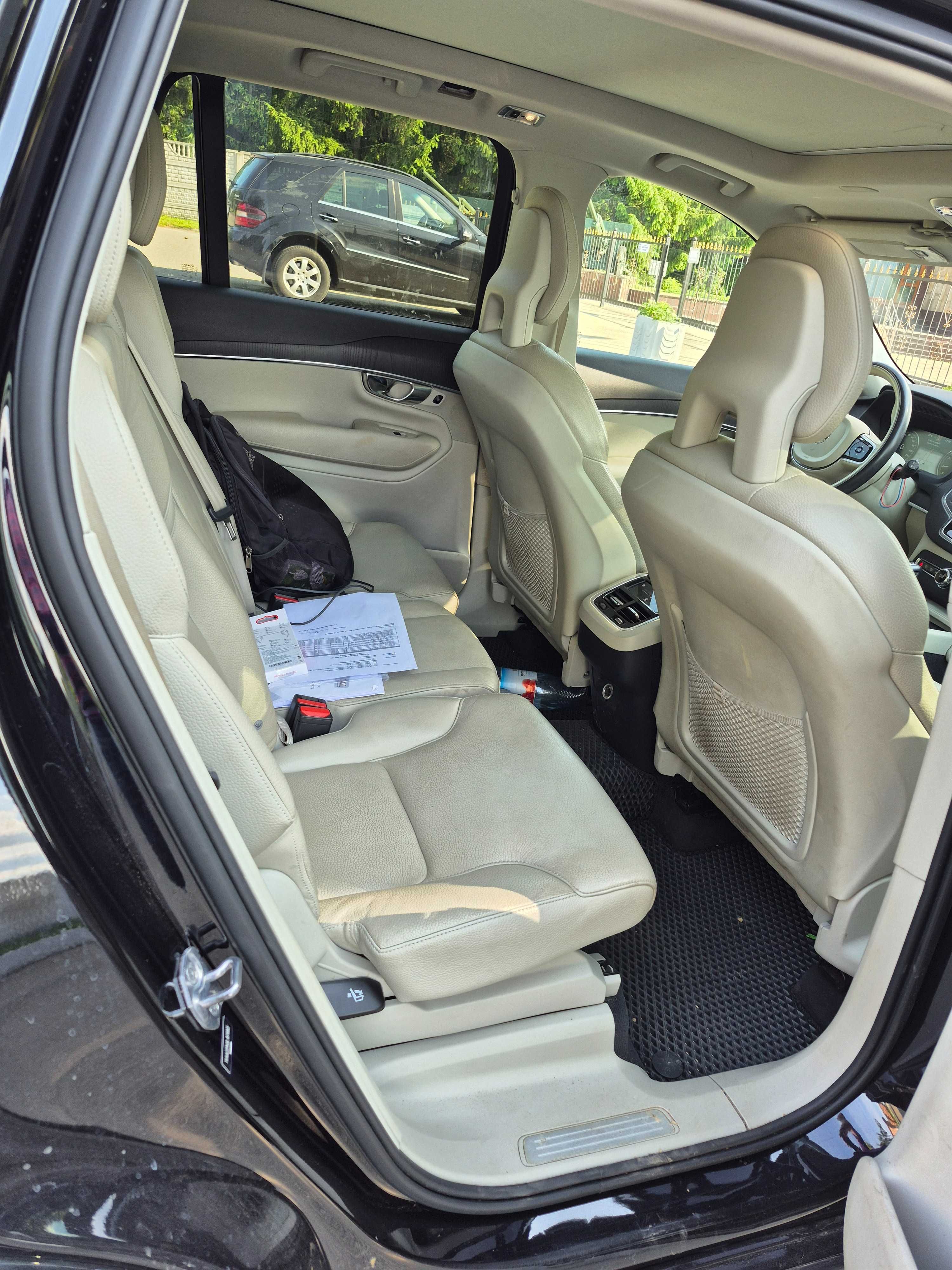 Продам Volvo xc 90 2020