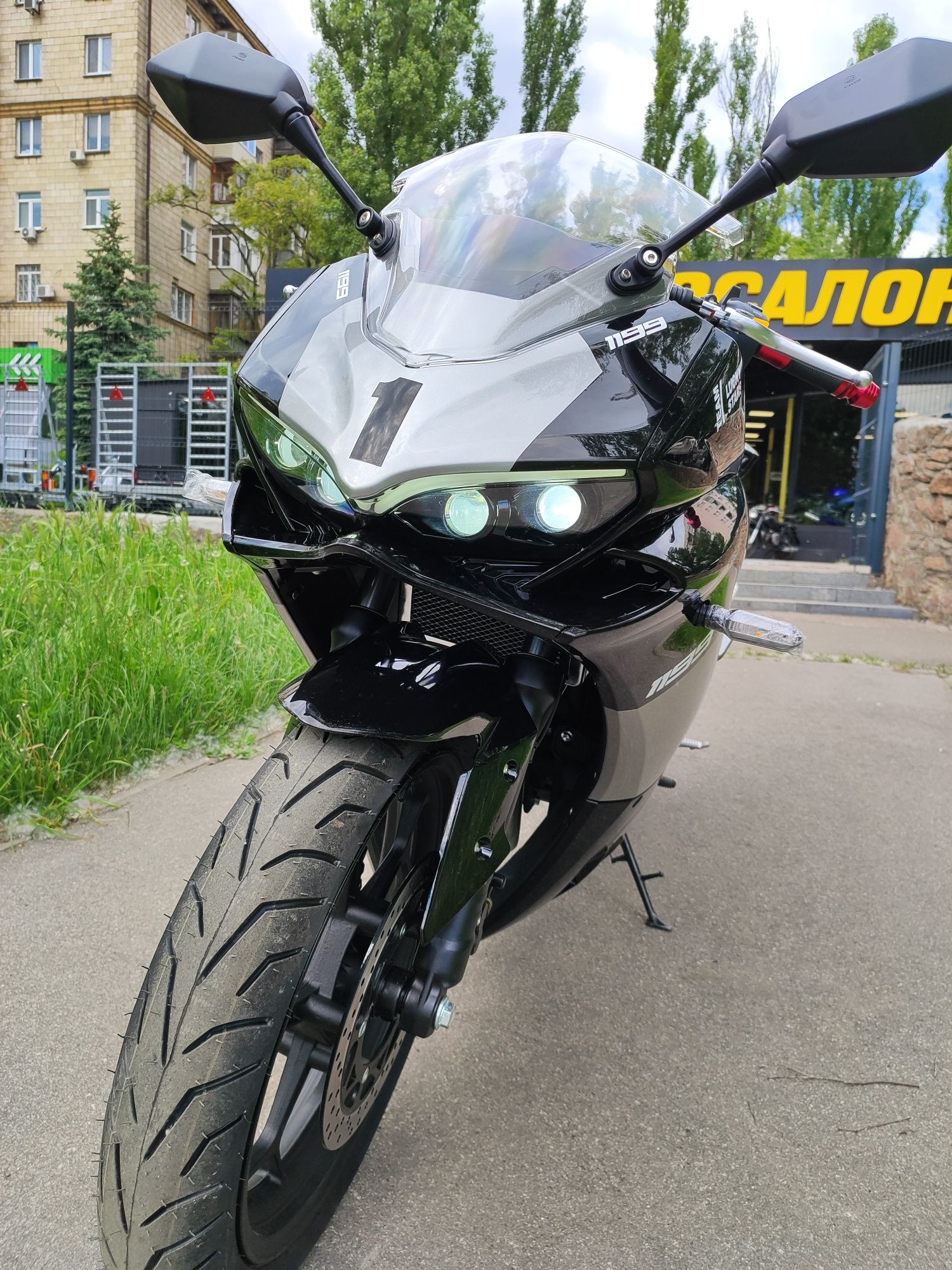 Продам мотоцикл спорт ML300 CBR (не honda CBR,не Taro GP1)). 2024