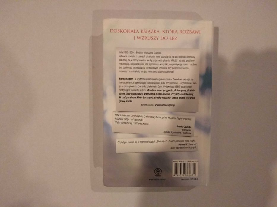 Dobra książka - Złodziejki czasu Hanna Cygler (B3)