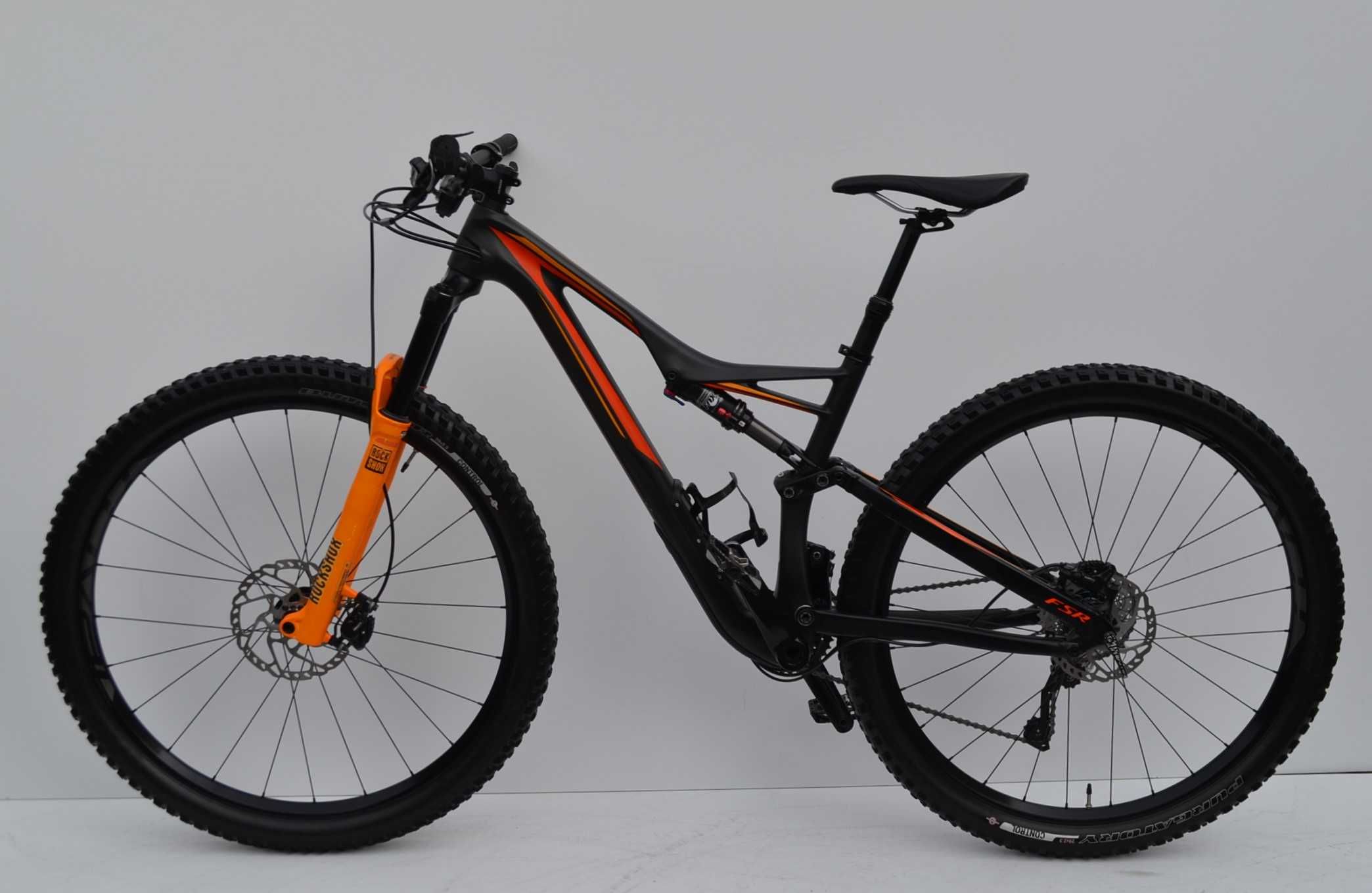 Specialized carbon stumpjumper FSR 2x10 XT,Full rama Mstan bdb koła 29