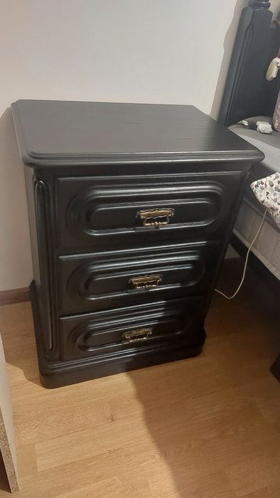 2 Mesas de Cabeceira Vintage