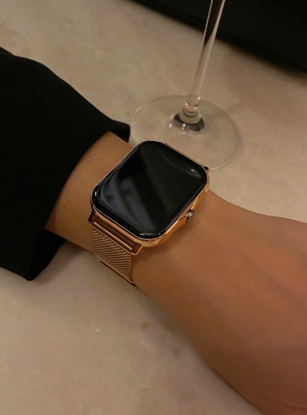 Złoty smartwatch nowy komplet