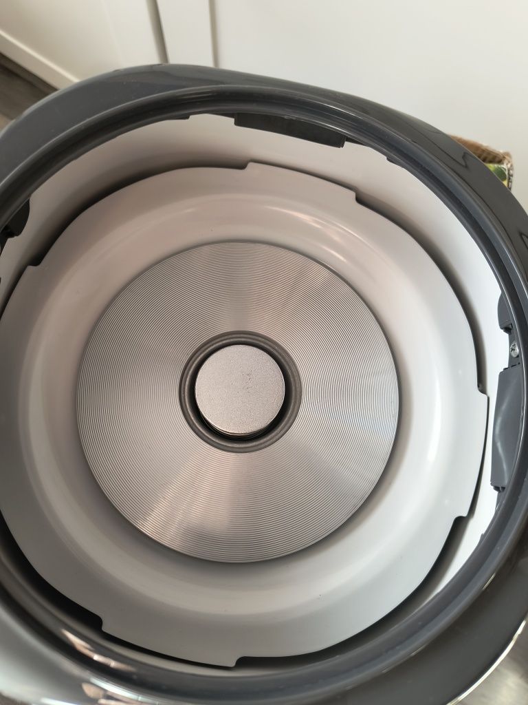 Ryżowar multicooker rozmiar M