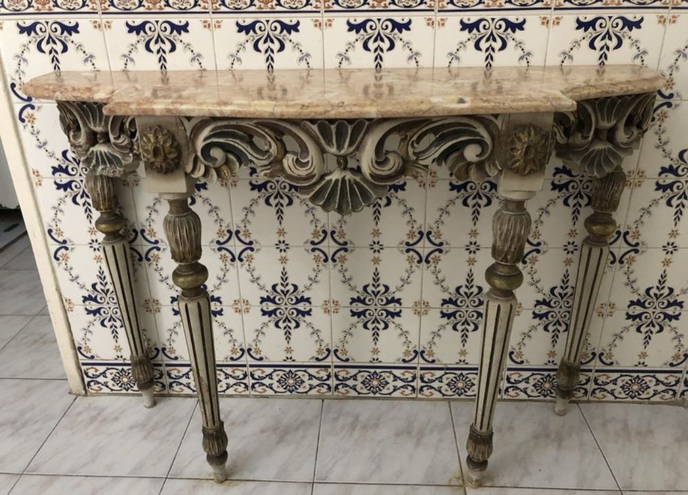 Consola/aparador em marmore