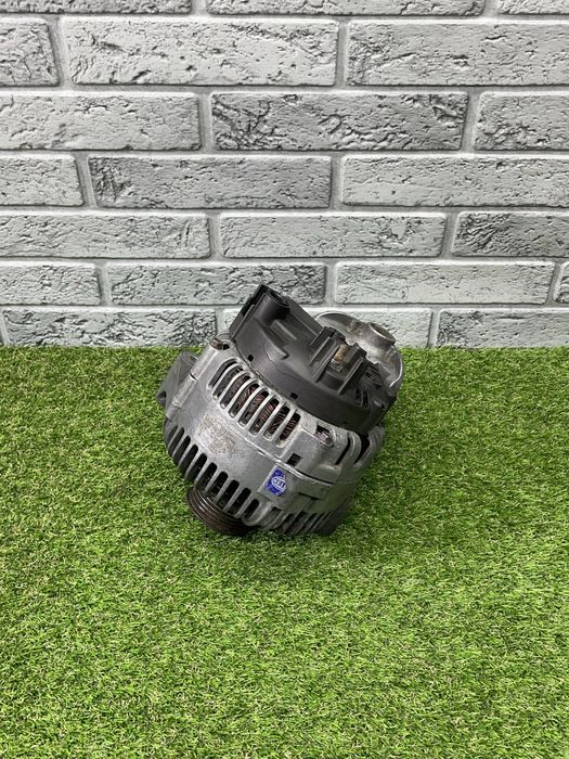 Генератор BMW E60 M57N2 Код:300