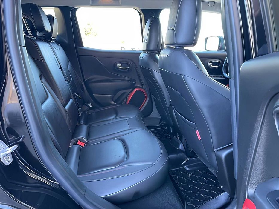 Jeep Renegade      2016