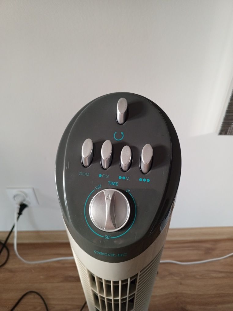 Wentylator kolumnowy Cecotec 890