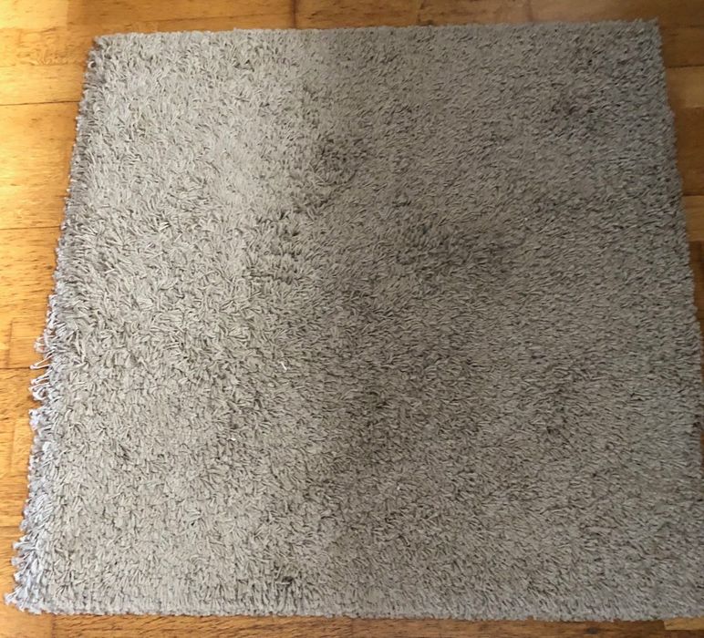 Tapete Quadrado Cinza