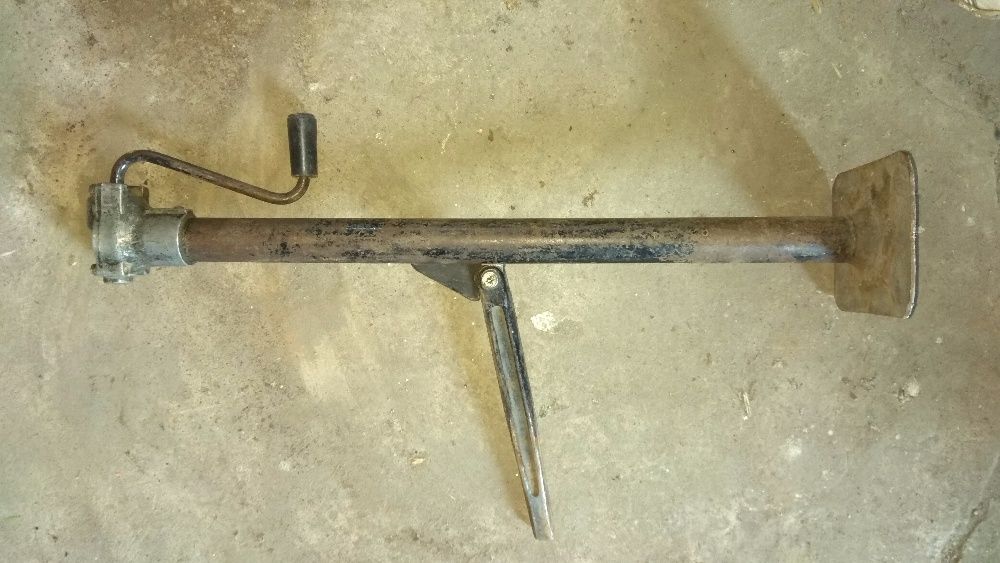 Домкрат 1000 кг из СССР