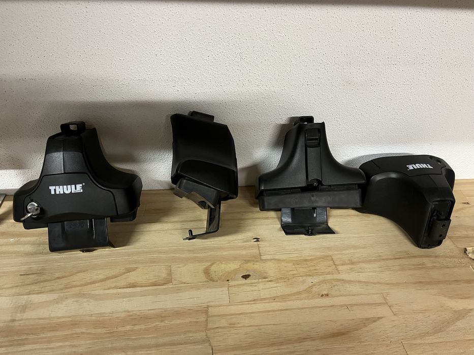Apoios e pés Thule para barras tejadilho Audi A1