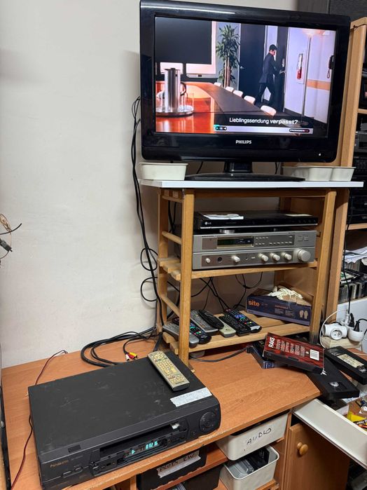 Magnetowid VHS Panasonic NV-HD645 HI-FI stereo pilot